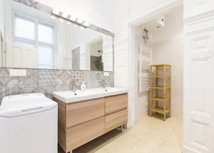 Heymi In Center Appartement